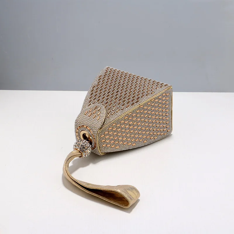 Rhinestones Luxury Evening Bag - Luxury Bags Pyramid ulasan dan harga