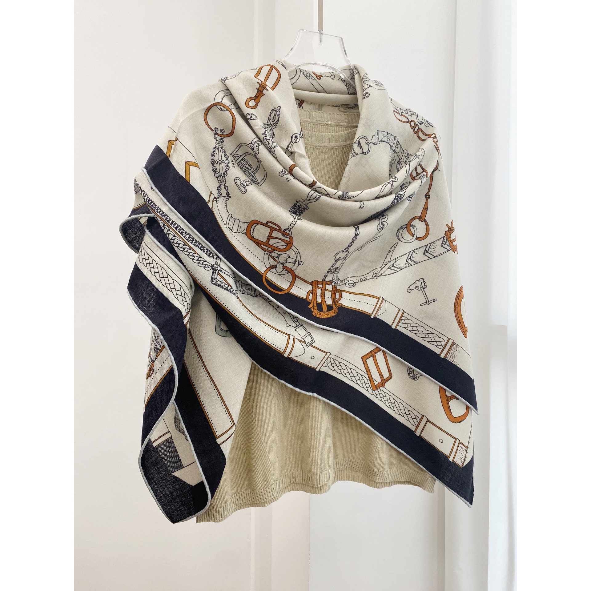 Winter Large Scarf Herms Hand  - Luxury Xmas Bags ulasan dan harga